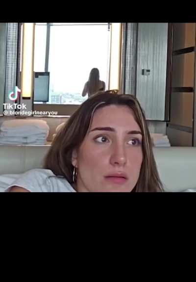 nadia fart comp