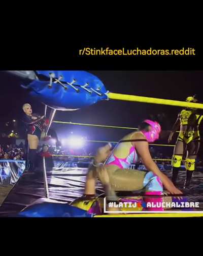 Ass shake Aeroqueen