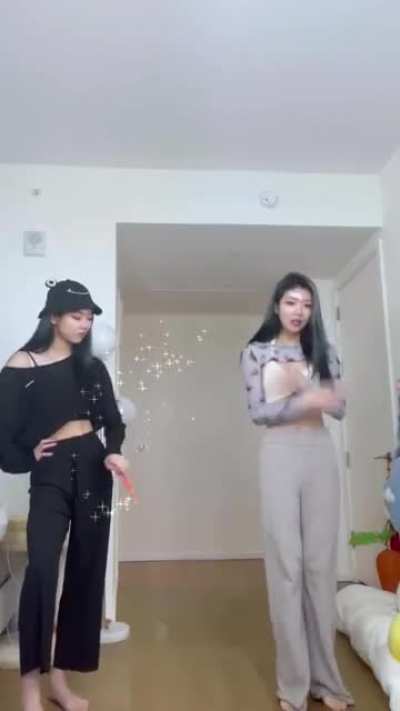 Her Outfits Never Disappoint