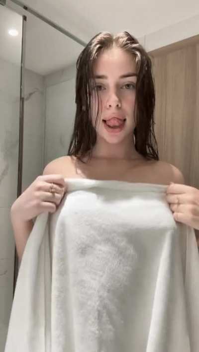 Always feel myself lusty after the shower