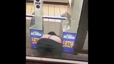 Sneaky sneaky