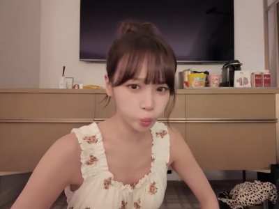 251102 Cute Chaewon