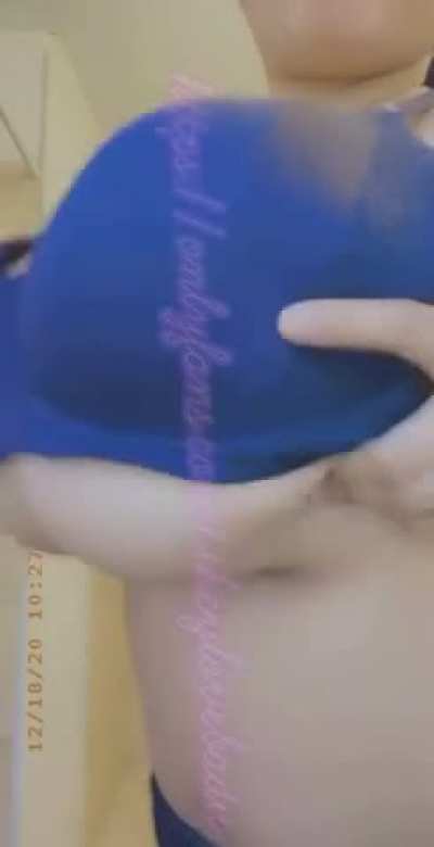 Big Ass Titties 🍈🍈