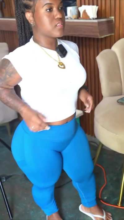Curvy Latin