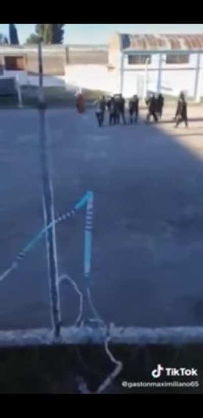 Tremendo pelotudo