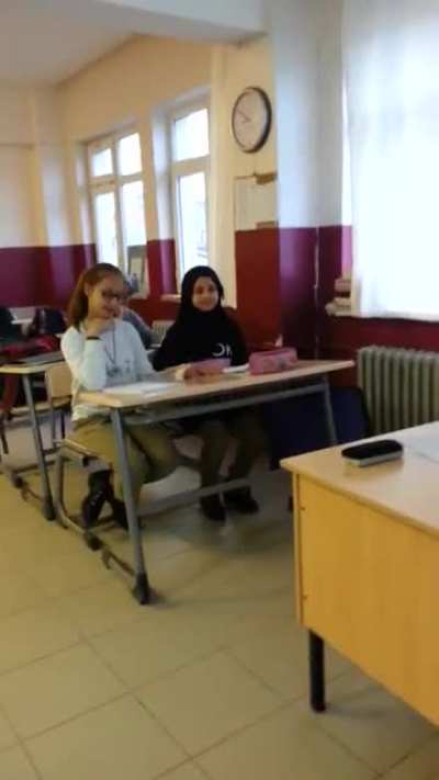 Buldur kızları video çekerse 😳😳😳😳😳😳😳