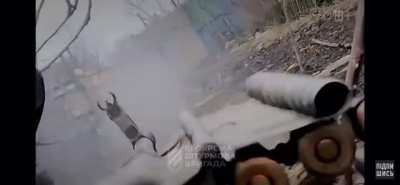 Machine Gunner (3rd Assault Brigade) shoots at russian soldier in sight (Defense of Avdiivka, recently published) 