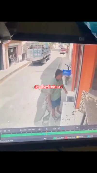 This is the weirdest drive-by ever