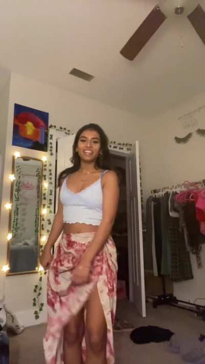 She’s back with another try on haul