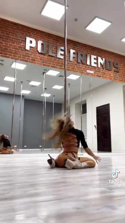 Pole Friends to the Rescue!