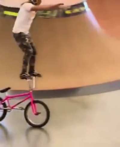 HMRB while I stand on my bike.