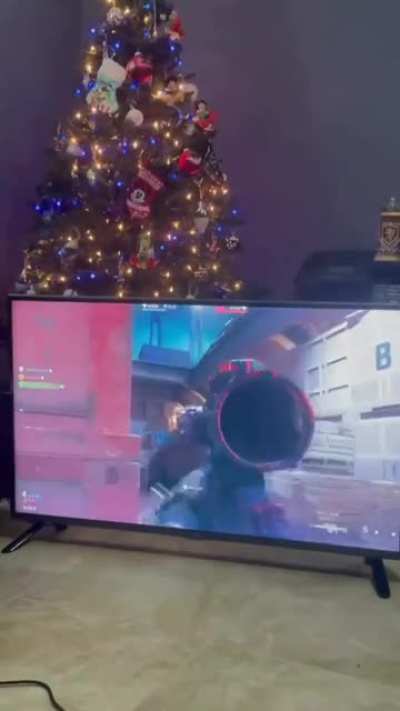 Playing MW in the same room as someone else always makes some good clips