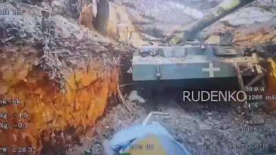 RU POV: Fiber-optic drones destroyed Ukrainian 2S7 Pion SPG in the Pokrovsk direction.