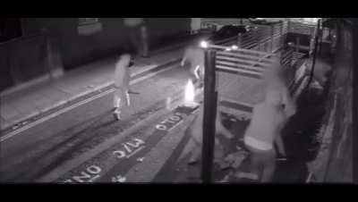 London, England; American tourists attacked with a taser & knives when a gang spotted a Rolex on one of them