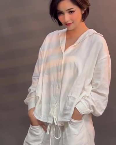 Charlie Dizon