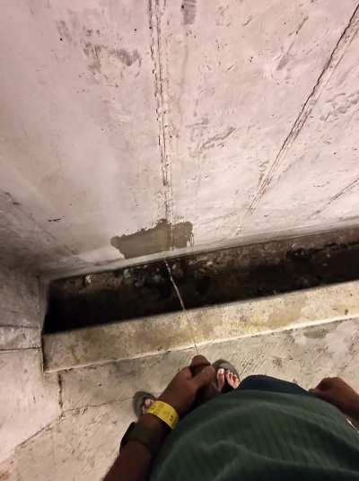 Parking ramp piss, brought to you by Meta AI glasses.