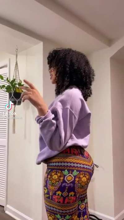God I love black women