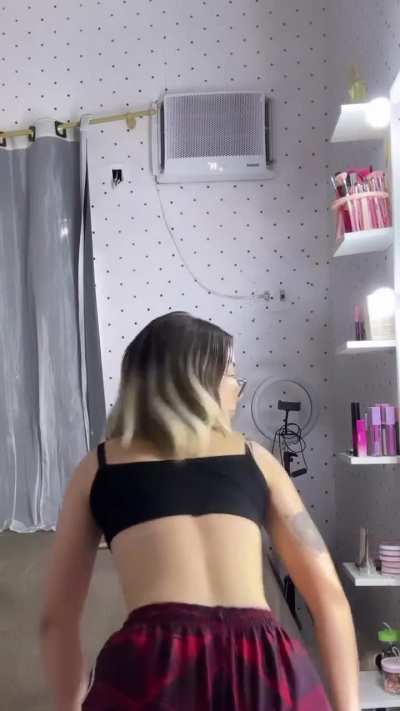 lluannyx