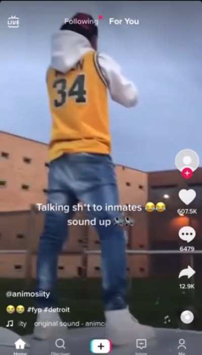 Taking ish to inmates on the inside