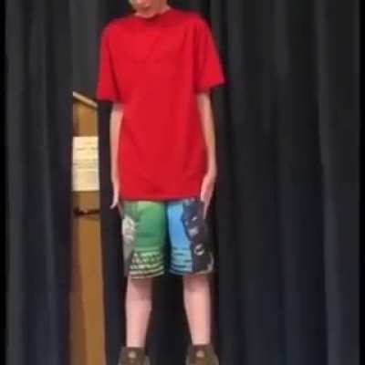 👏Quiet👏kid👏sings👏FNAF song👏