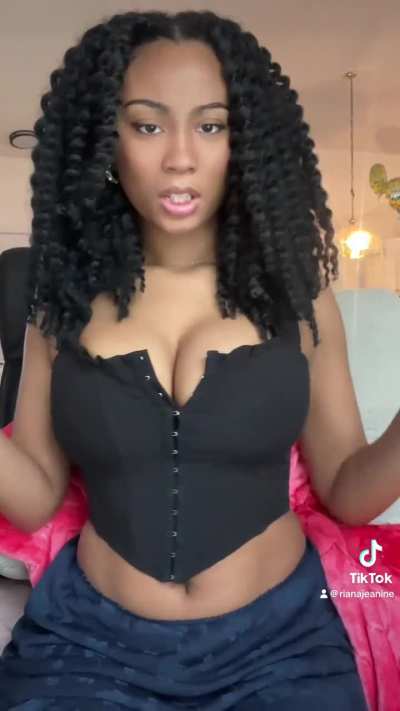 @rianajeanine