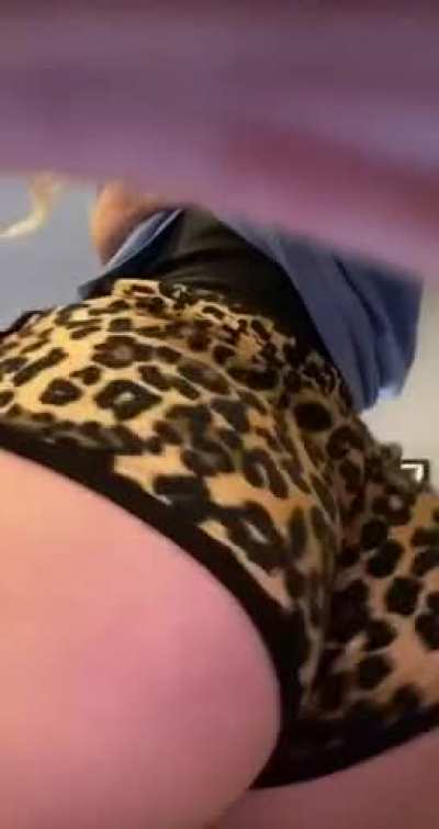 ass for days 😘