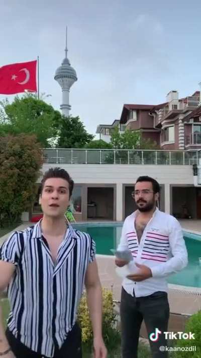 Turkish-Kurdish Brothers shall not be divided