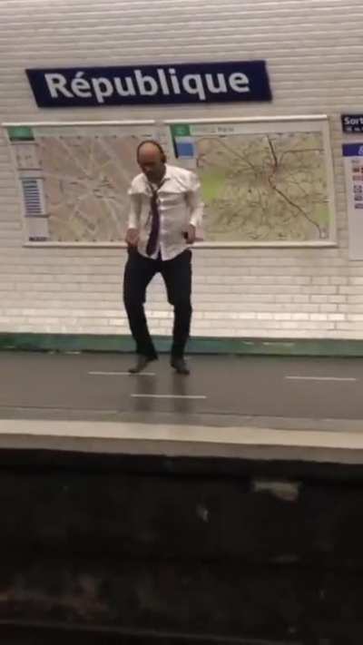 What is it like commuting on a train?