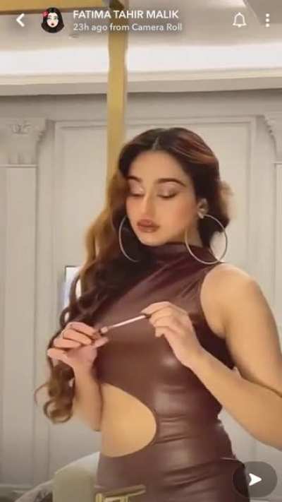 Fatima Tahir prepare herself to serve<wbr>d🤤🤤🤤