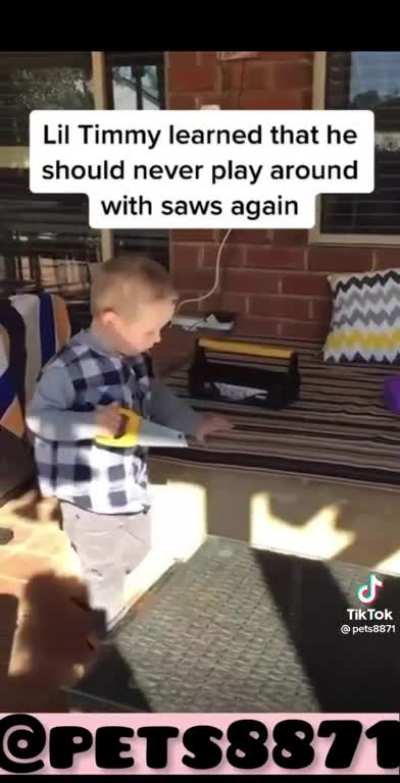 Playing with a Saw