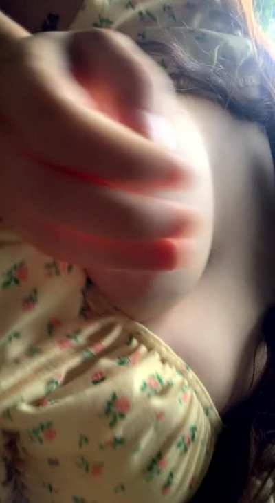drop them tits in middle of uni campus