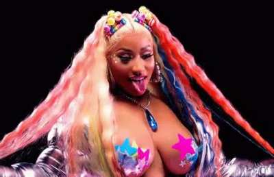 Nicki so sexy 😍