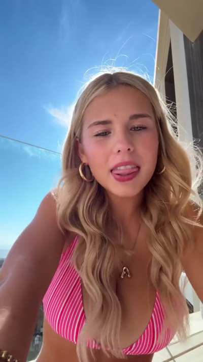Cute necklace 