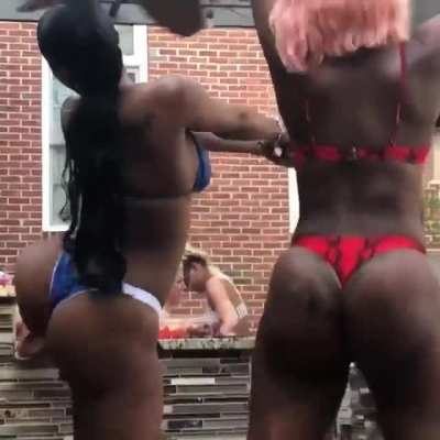 MaiMoves 🍑🍑