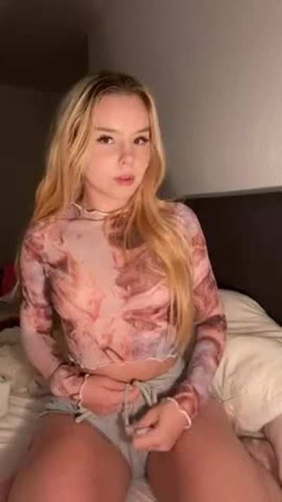 i bet im the youngest girl on reddit