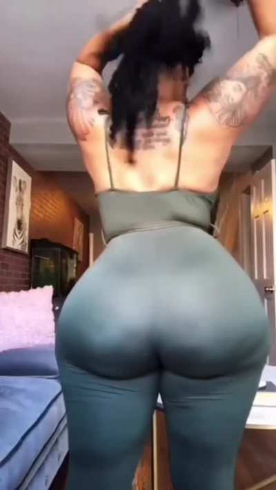 CurvNaTion