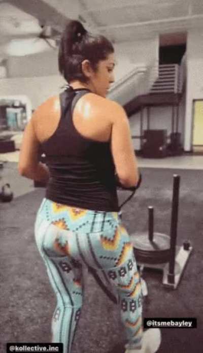 Bayley 👀