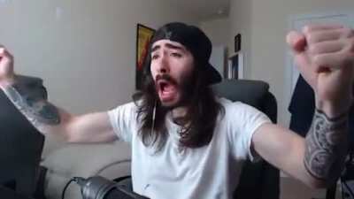 Everyone after seeing PalaMute being Pet,giving paw, and be given a treat