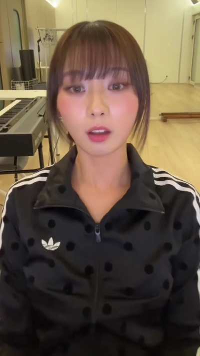UNIS - Hyeonju