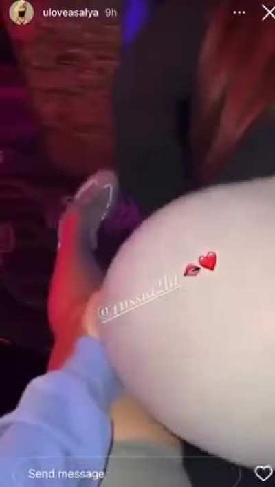 Good ol lap dance
