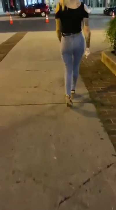 Girl pees her jeans in front of a group of people.