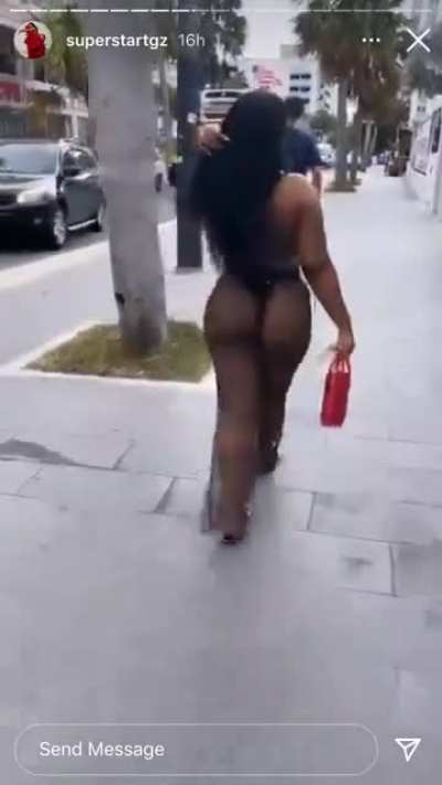 😍🖤🍑🍑🍆🍆😩