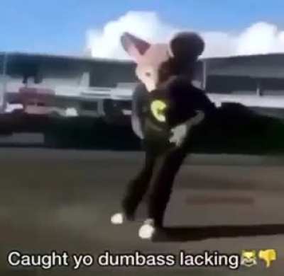 Blursed_hmmmm