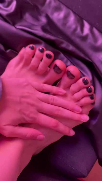 Obsessed with my new pedicure