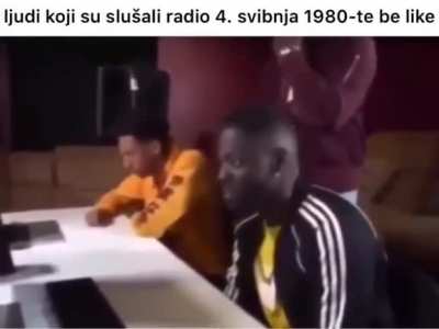 Mi plešemo...