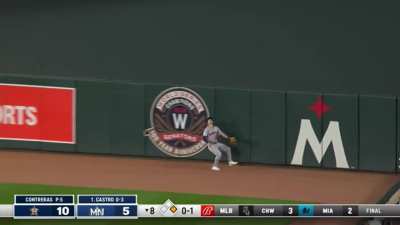 Awesome catch! Never seen that before!