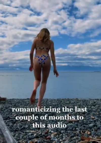 Bikini booty