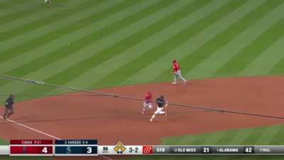 [Highlight] Mitch Haniger puts the Mariners up with a 2 RBI Single!