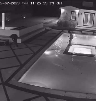 Uzi got caught slipping on Nav’s security camera😭