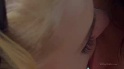 Rich french kiss